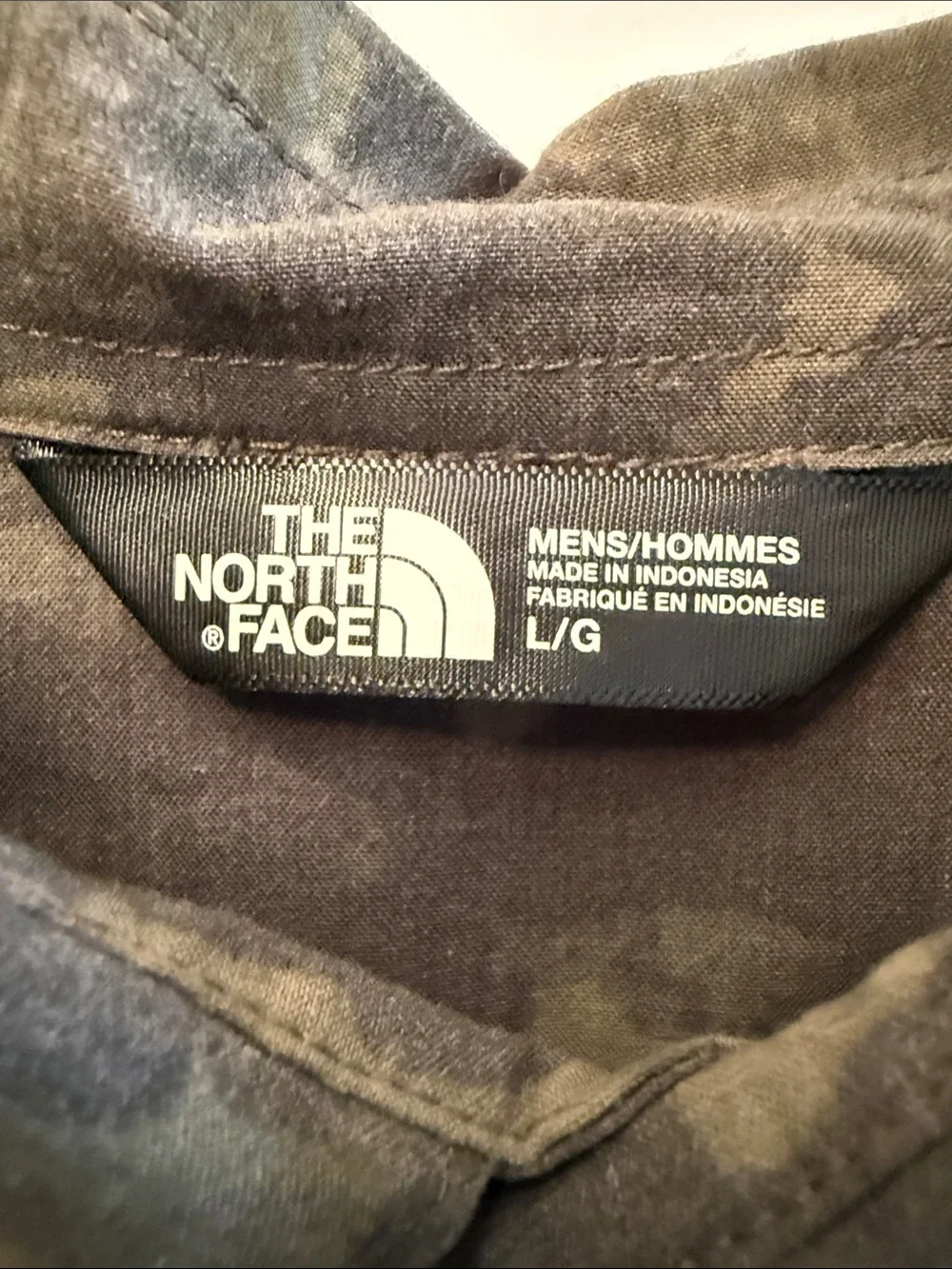 The North Face Men's Camouflage Shirt size L